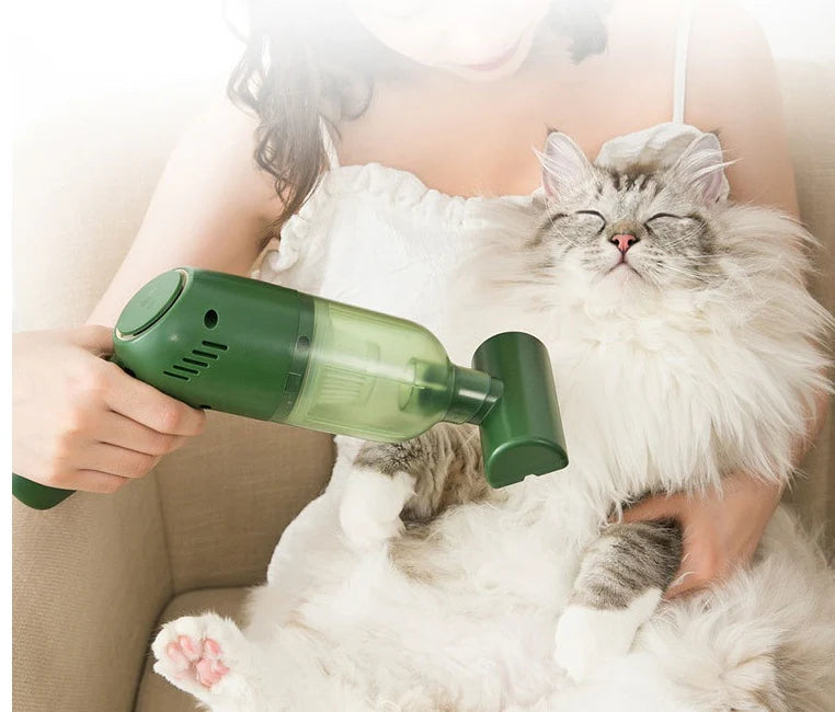 Cat Hair Cleaner Electric Dog Hair Suction On The Bed